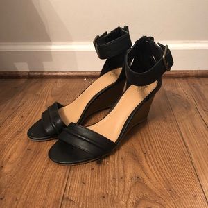 BLACK NEW YORK & COMPANY WEDGE SANDALs